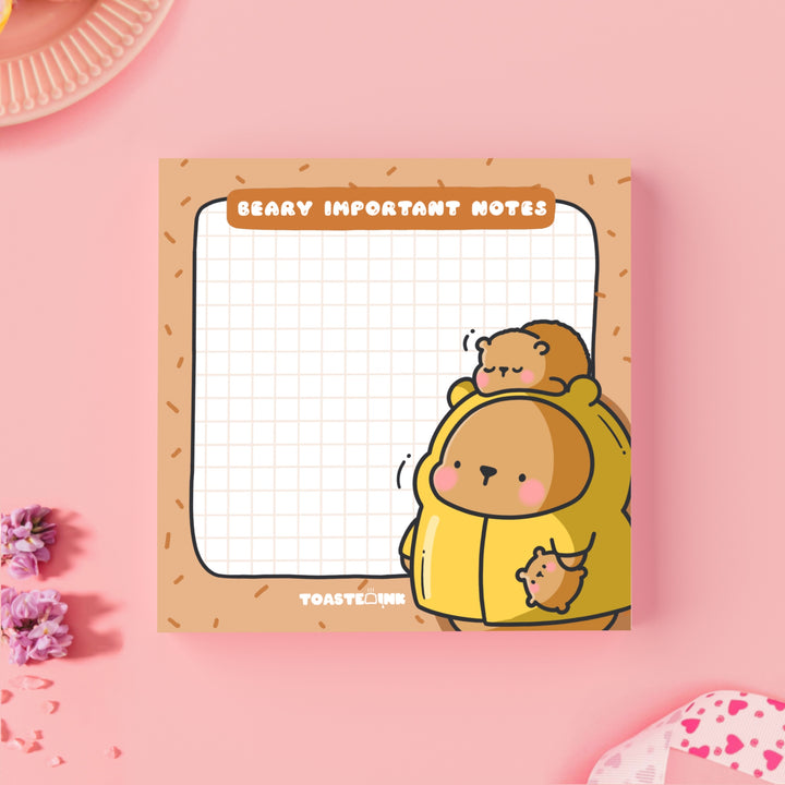 Bear Sticky Notes on pink desk