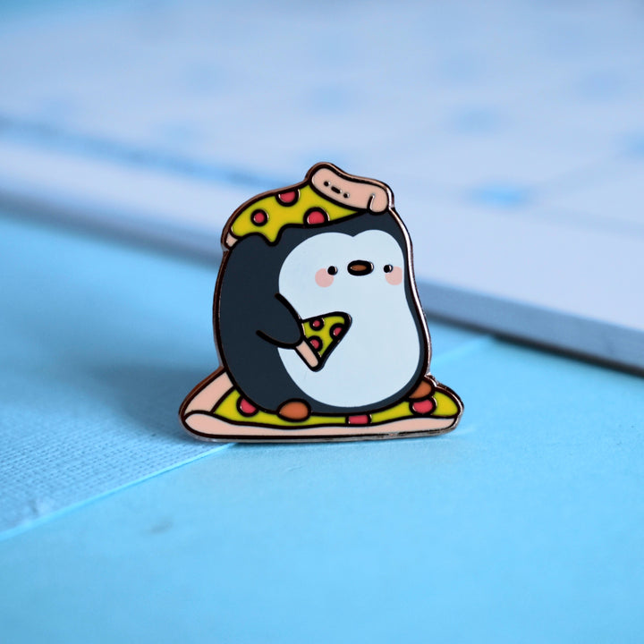 Penguin pizza enamel pin with notepad